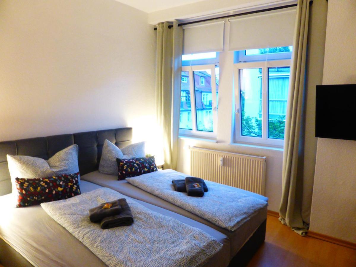 Jena City Apartment, Balkon, Sonnig, Wifi, Parkplaetze, Naehe Zentrum Bagian luar foto