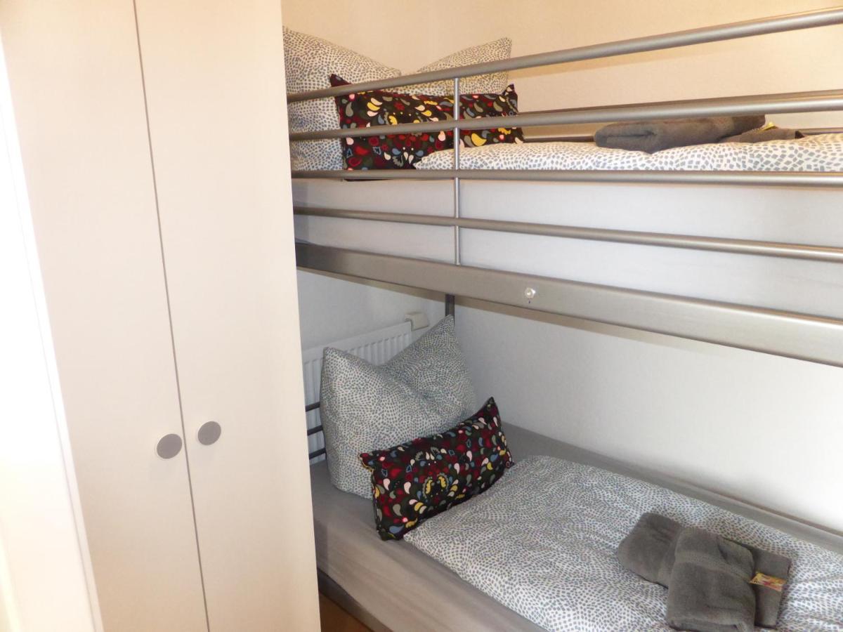Jena City Apartment, Balkon, Sonnig, Wifi, Parkplaetze, Naehe Zentrum Bagian luar foto