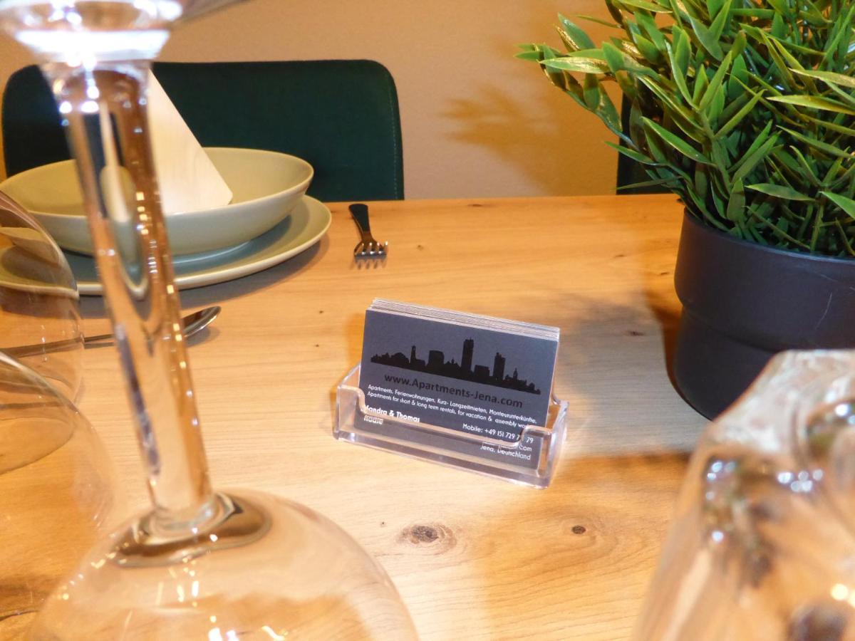 Jena City Apartment, Balkon, Sonnig, Wifi, Parkplaetze, Naehe Zentrum Bagian luar foto